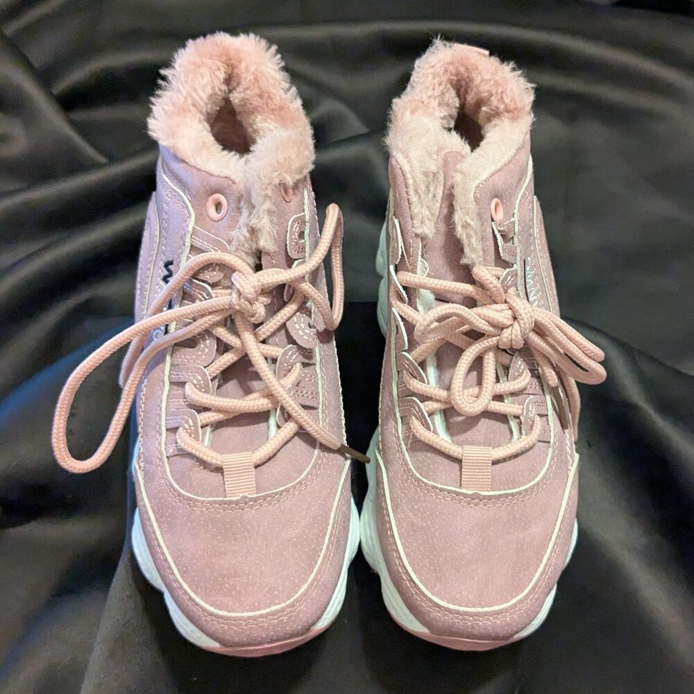 Wanwo NWOT platform sneaks size 5 (35)